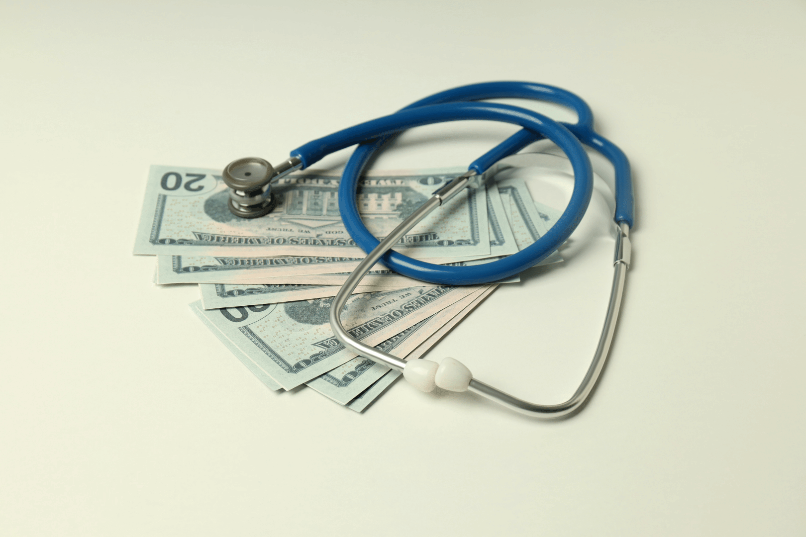What Is the Salary of Cardiac Care Nurses?  